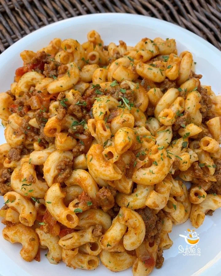 Basto Makaroni menu item