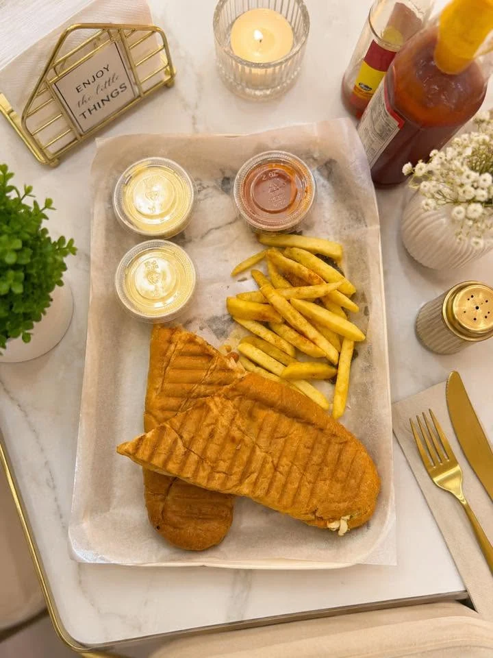 Burger and chips menu item